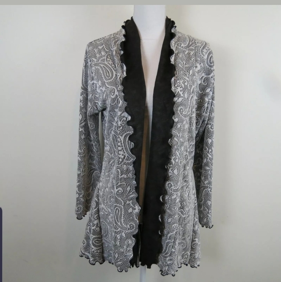 Laura Hlavac gray ruffle cardigan - Picture 2 of 2